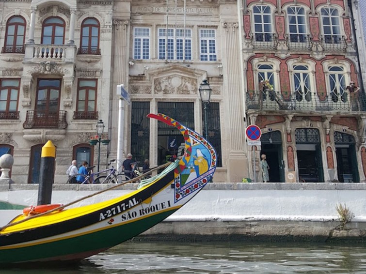 passeio barco aveiro arte nova